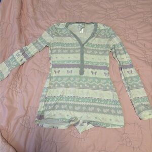 Hello Kitty x Forever 21 long sleeve sleep romper